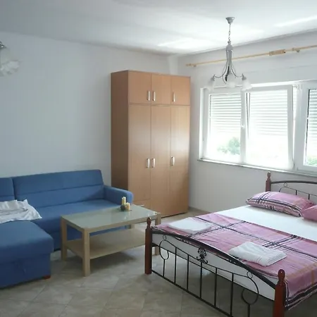 Apartment Vinka 3800
