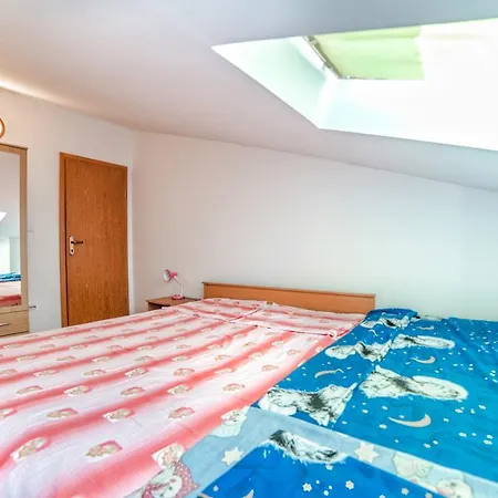 Vinka 3800 Rovinj