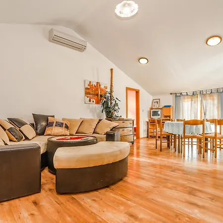 Apartment Vinka 3800 Rovinj